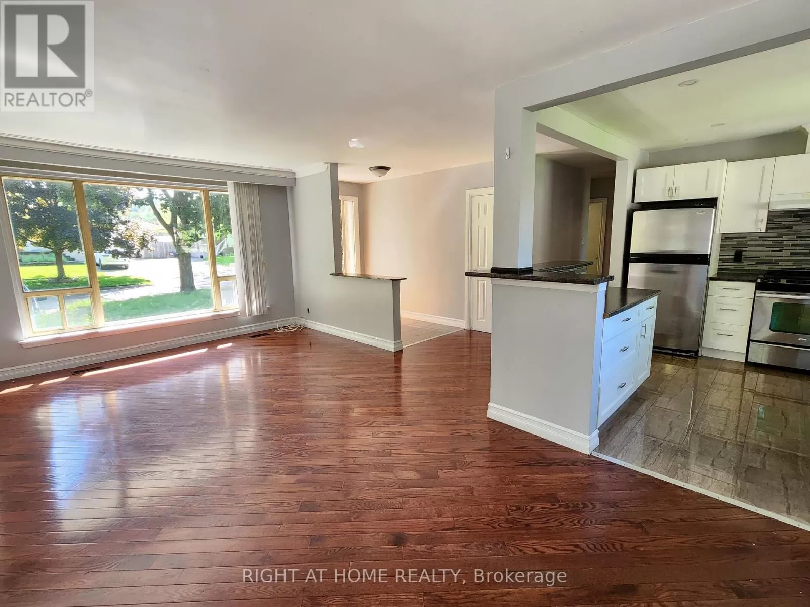 House for rent: 332 Viewmount Street, Oshawa, Ontario L1H 7C3