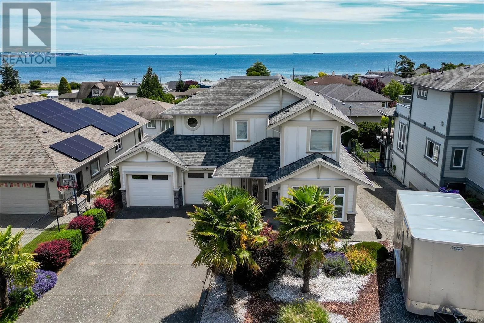 House for rent: 3325 Aloha Ave, Colwood, British Columbia V9C 1X9