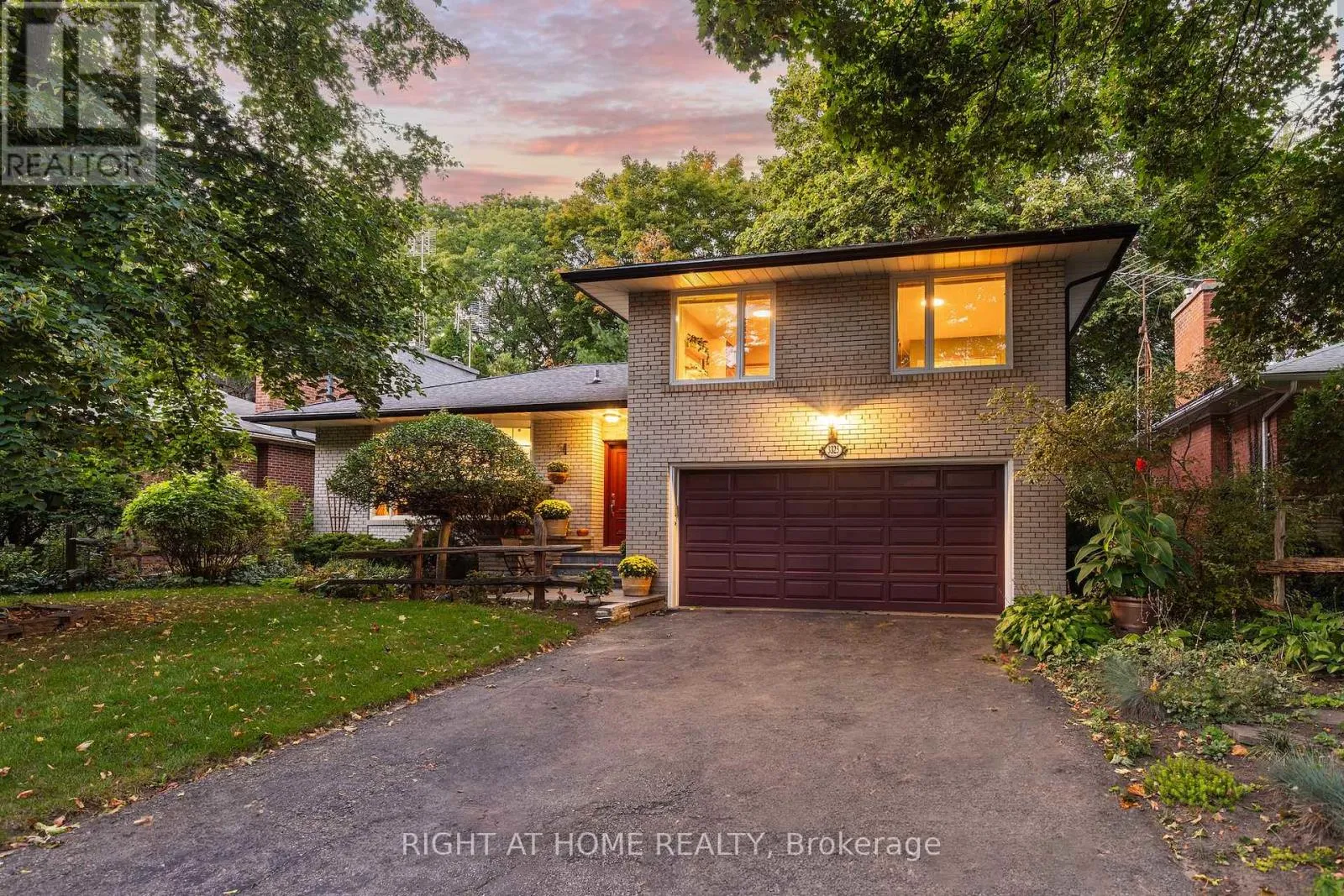 House for rent: 3325 Enniskillen Circle, Mississauga, Ontario L5C 2M9