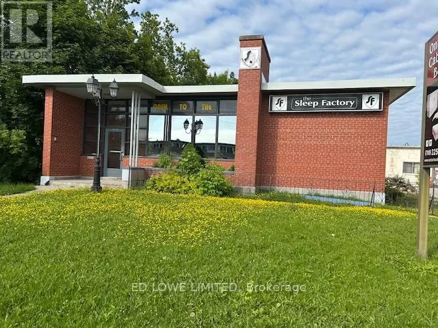 333 Forest Avenue S, Orillia, Ontario L3V 3Y9