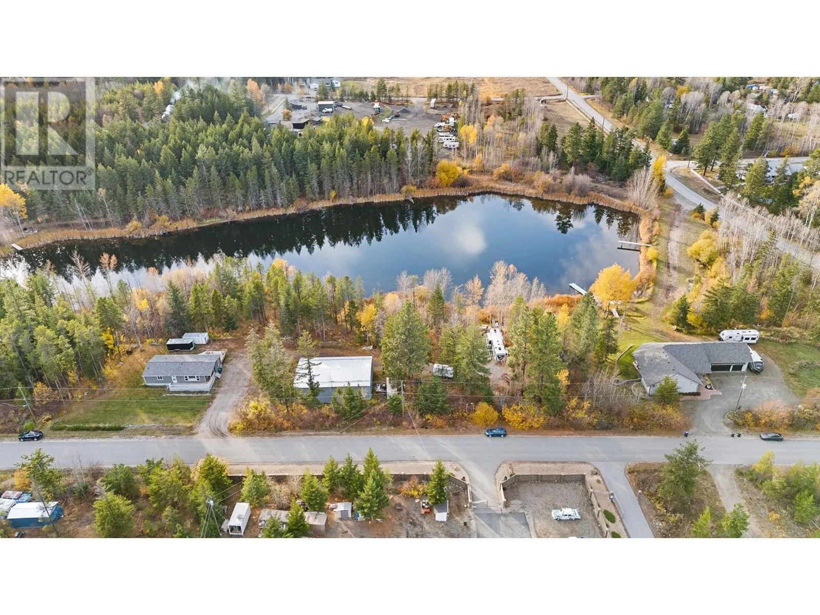 House for rent: 3330 Mckellar Road, West Kelowna, British Columbia V4T 1W1