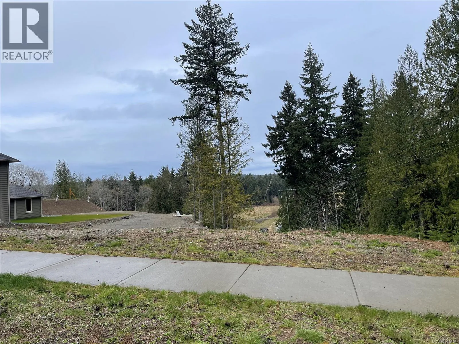 3330 Mission Rd, Courtenay, British Columbia V9N 8L5