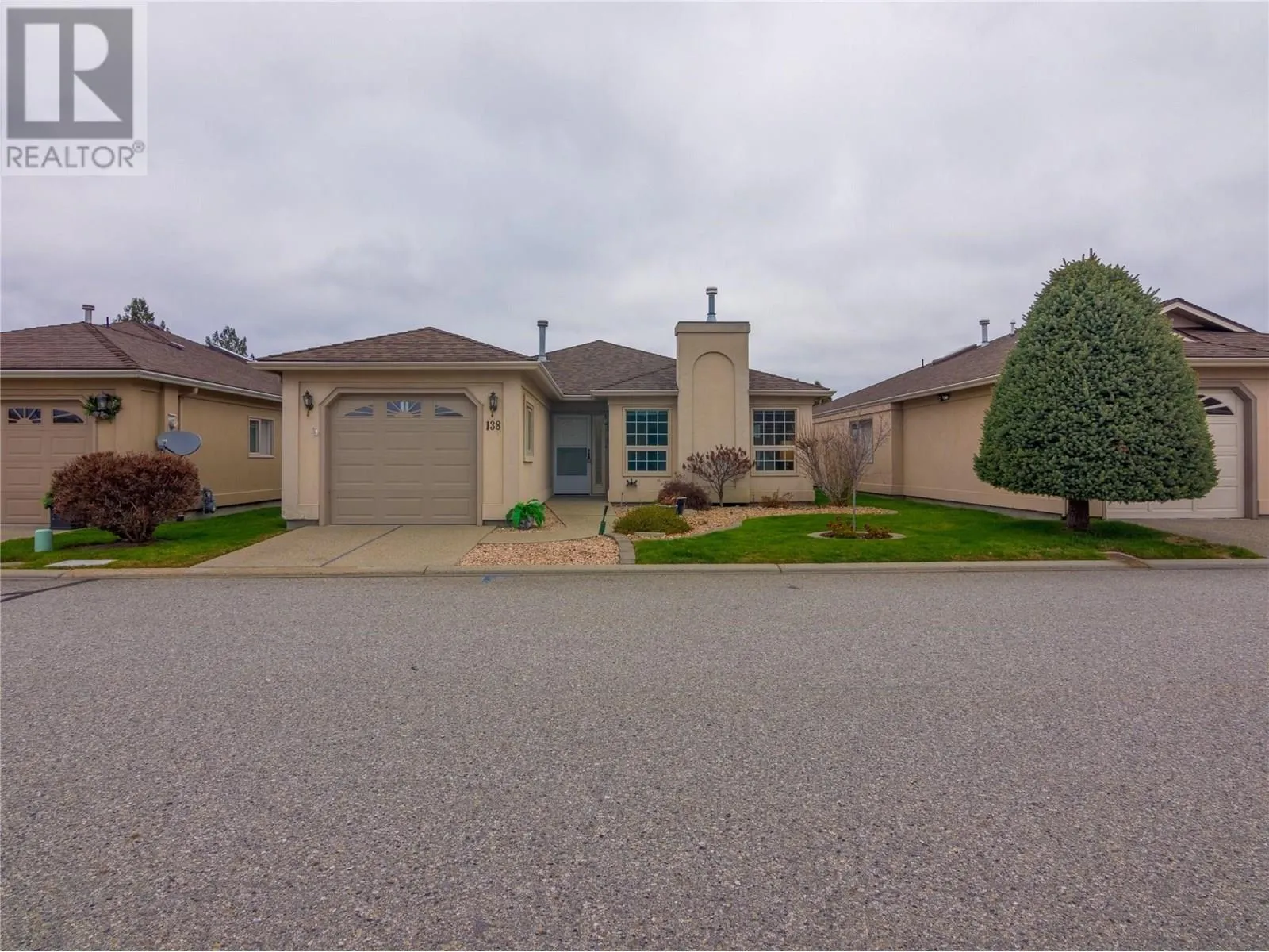 House for rent: 3333 South Main Street Unit# 138, Penticton, British Columbia V2A 8J8