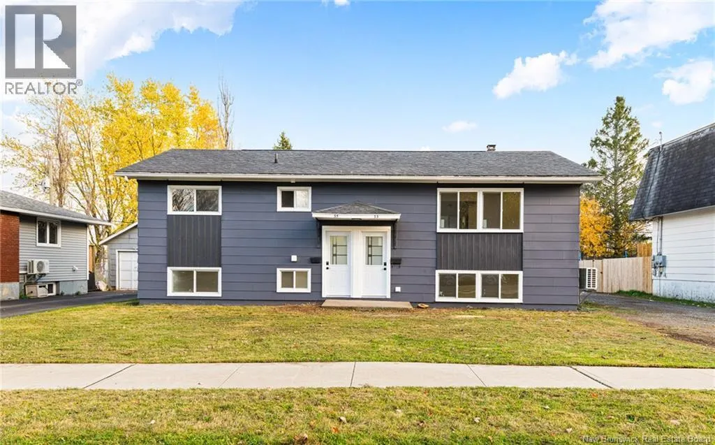 Multi-Family for rent: 33-35 Coventry Crescent, Moncton, New Brunswick E1C 8G5