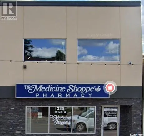 Retail for rent: 335 20th Street W, Saskatoon, Saskatchewan S7M 0X1