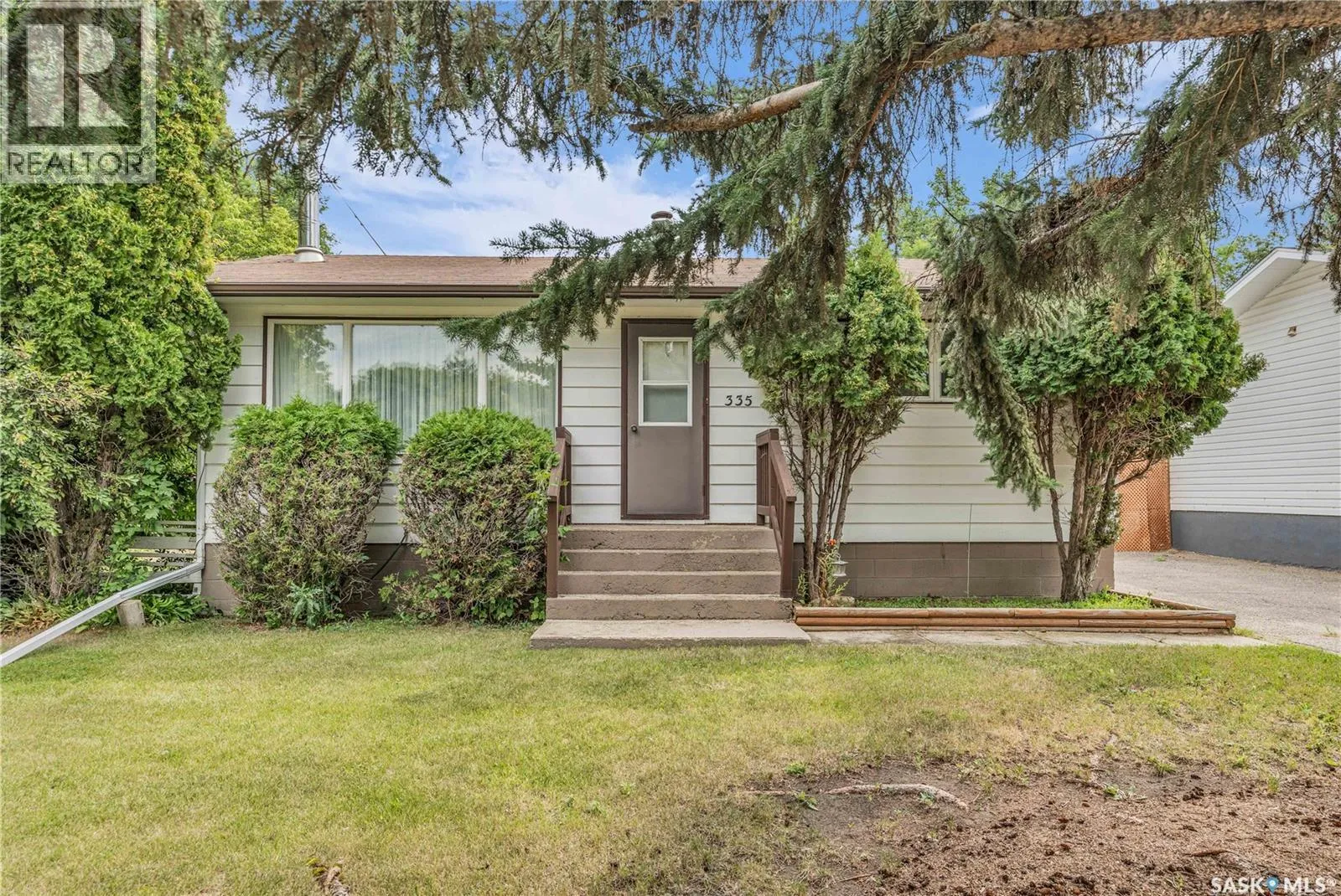 House for rent: 335 Central Avenue, Fort Qu'Appelle, Saskatchewan S0G 1S0