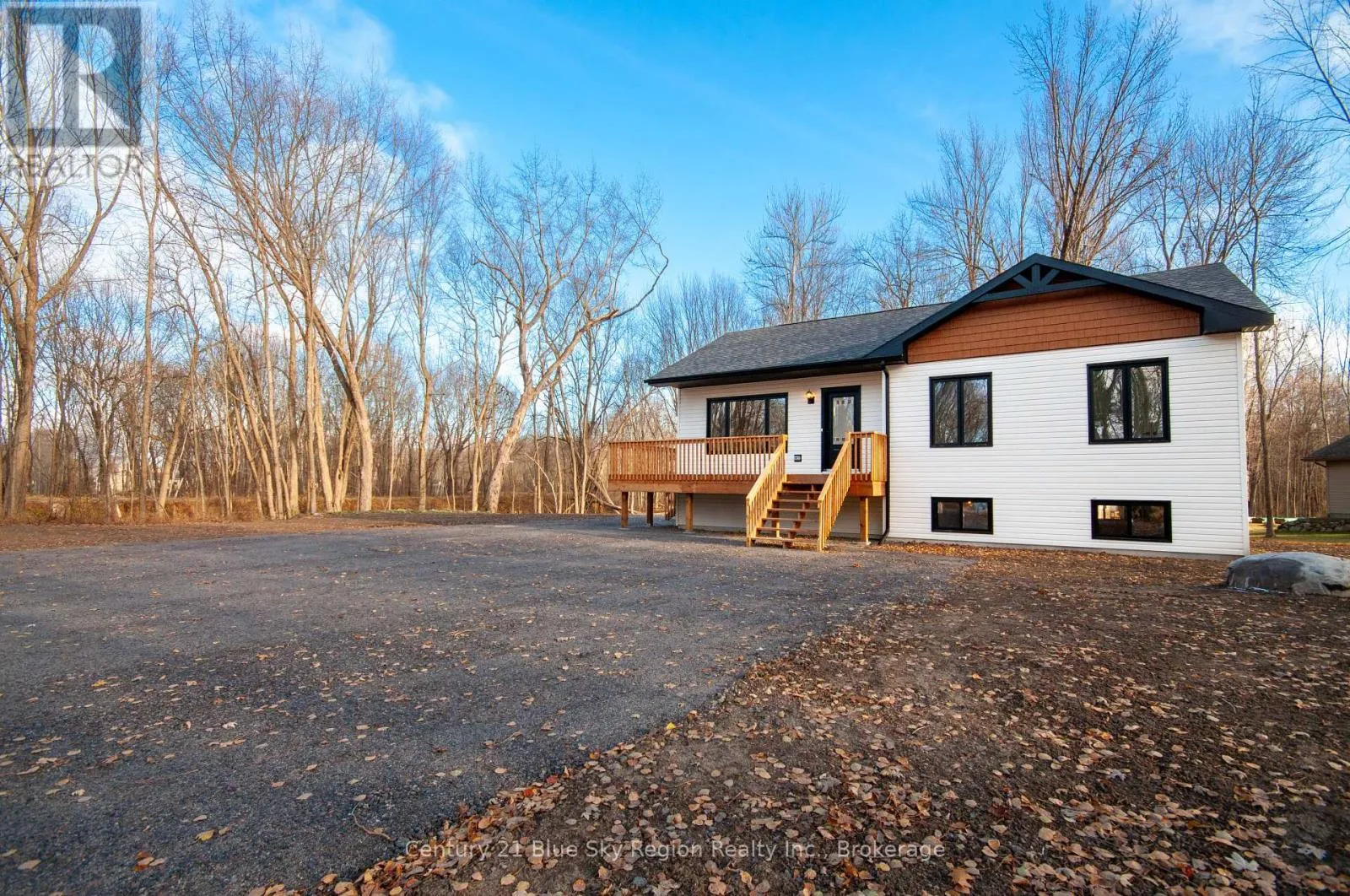 House for rent: 335 Waltonian Drive, Callander, Ontario P0H 1H0