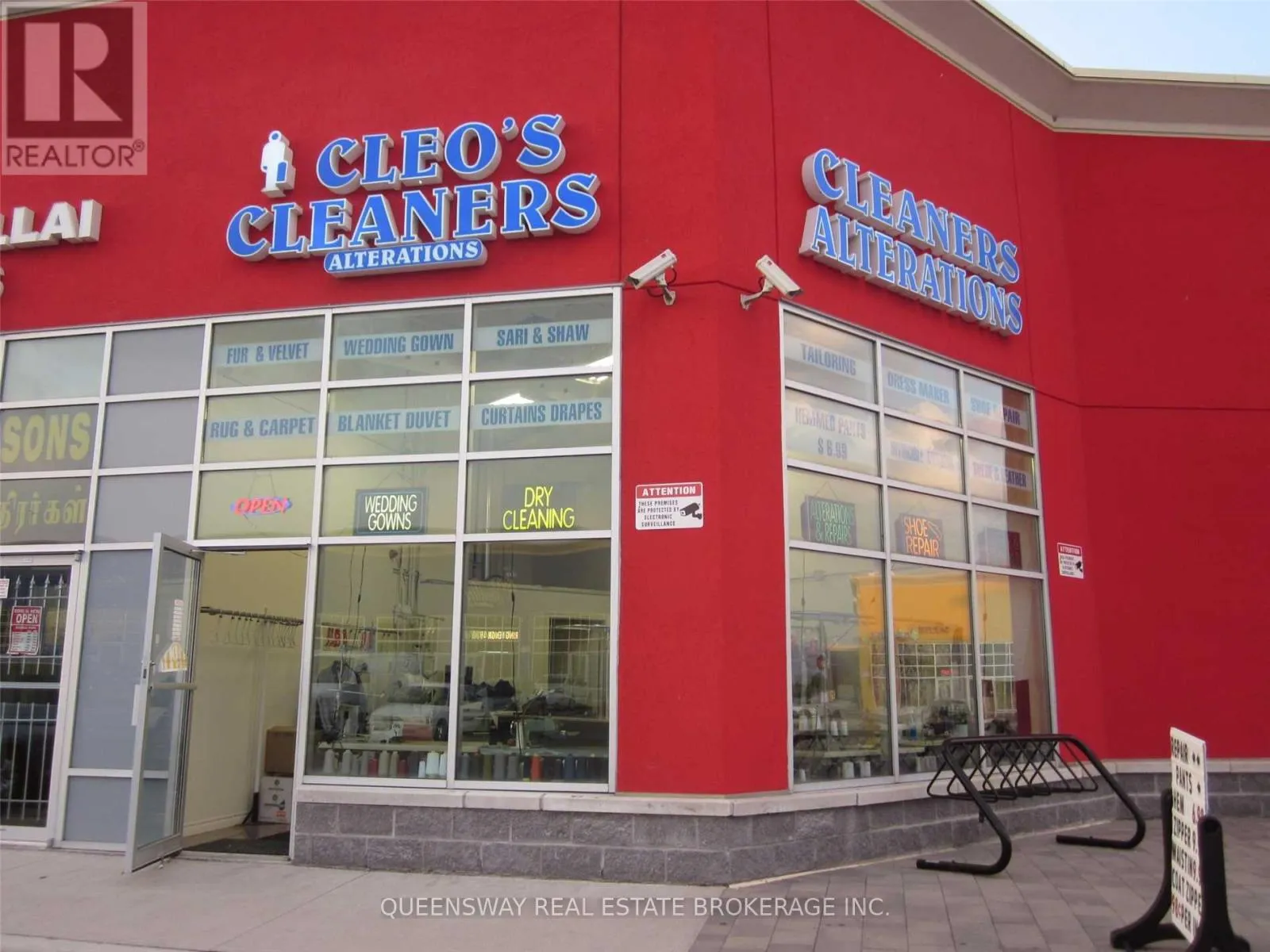 Retail for rent: 3351 Markham Road, Toronto, Ontario M1X 0A6