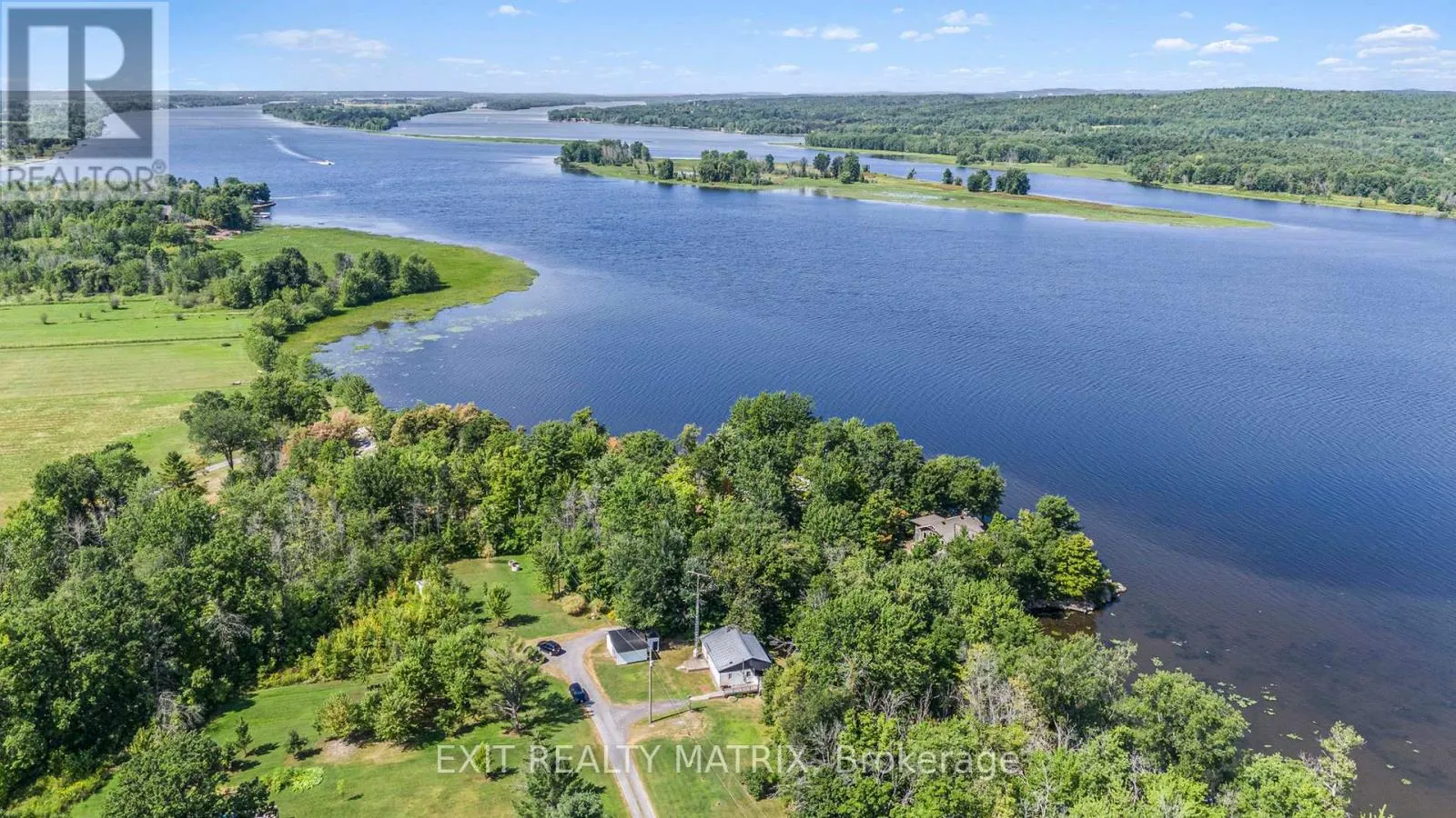 House for rent: 3357 Concession 1 Road, Alfred and Plantagenet, Ontario K0B 1J0