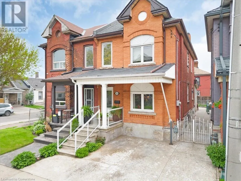 House for rent: 336 Emerald Street N, Hamilton, Ontario L8L 5L3