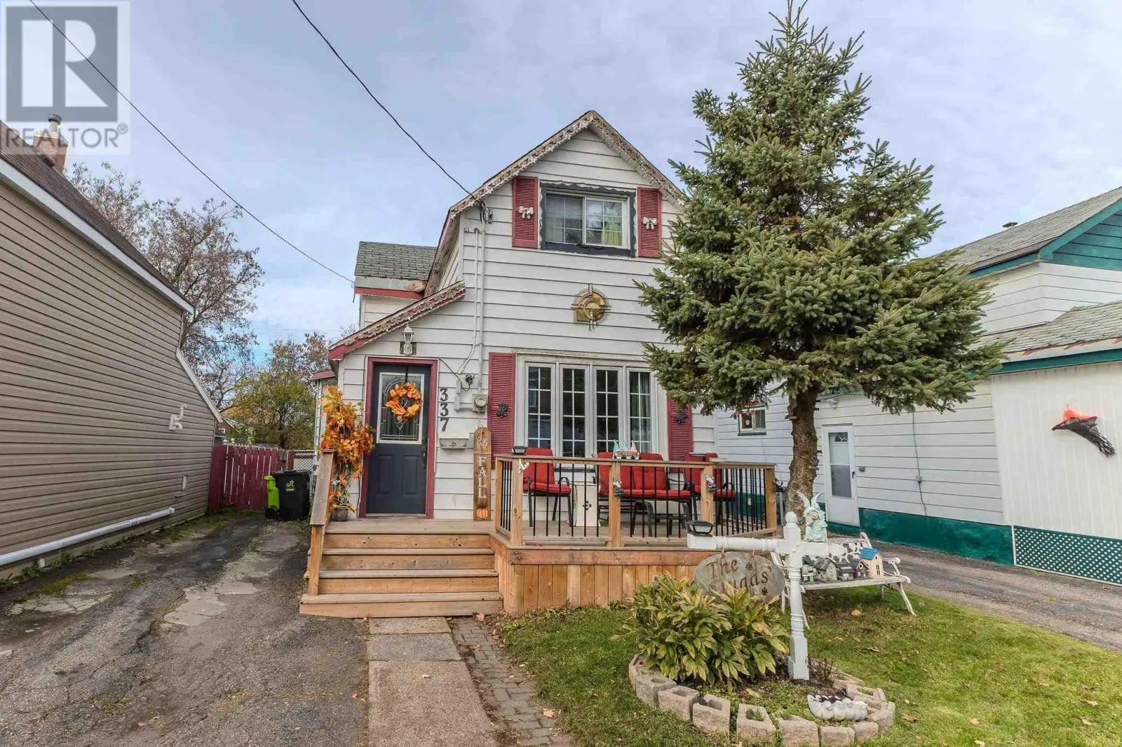 337 North St, Sault Ste. Marie, Ontario P6B 2A7