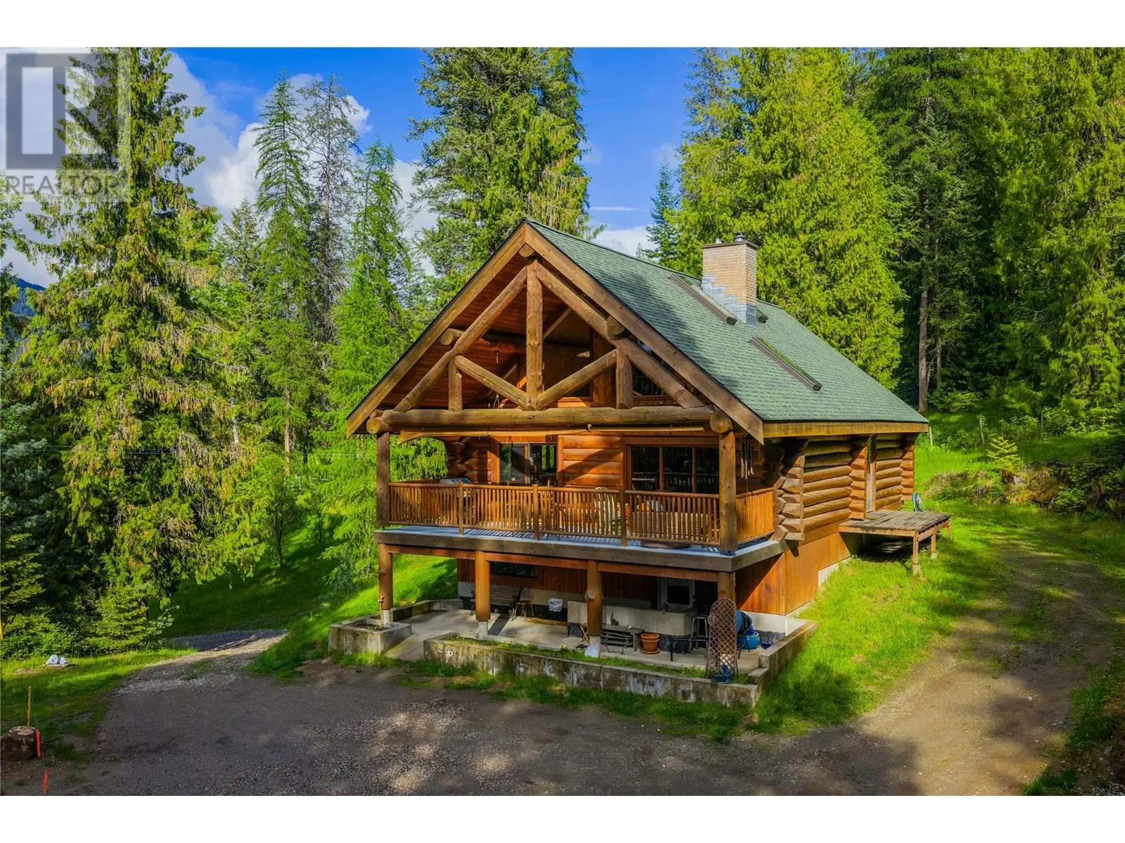 House for rent: 337 Wilson Road, Fruitvale, British Columbia V0G 1L1