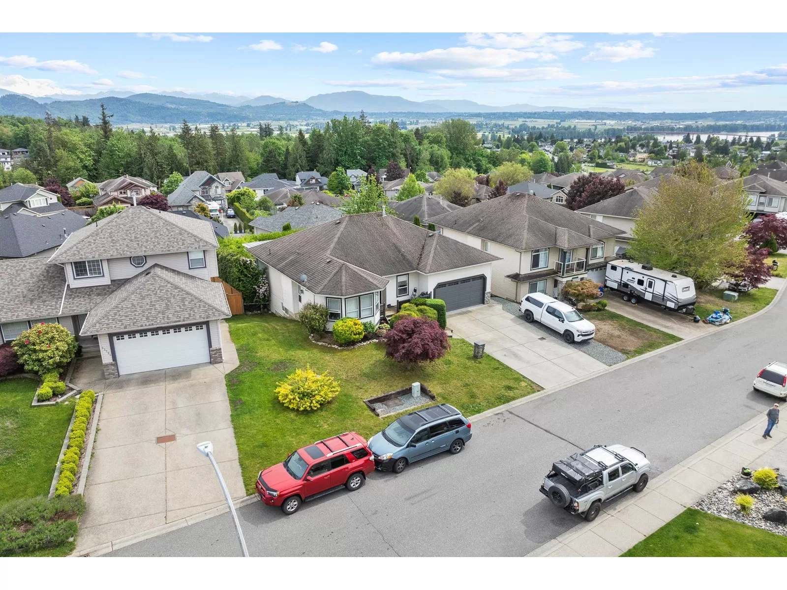 House for rent: 33720 Grewall Crescent, Mission, British Columbia V2V 7B7