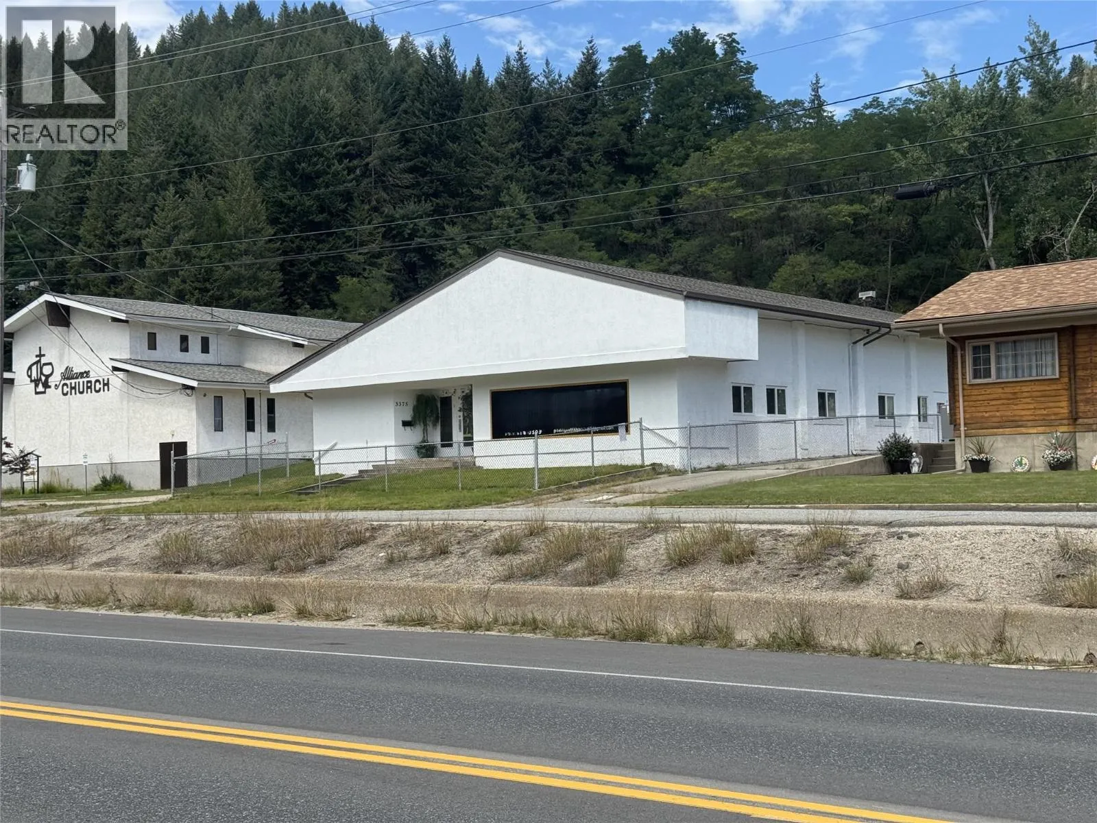 Other for rent: 3375 Laburnum Drive, Trail, British Columbia V1R 2S8