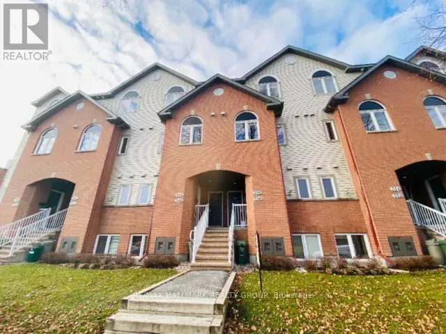 Row / Townhouse for rent: 338 London Terrace, Ottawa, Ontario K1K 2W3