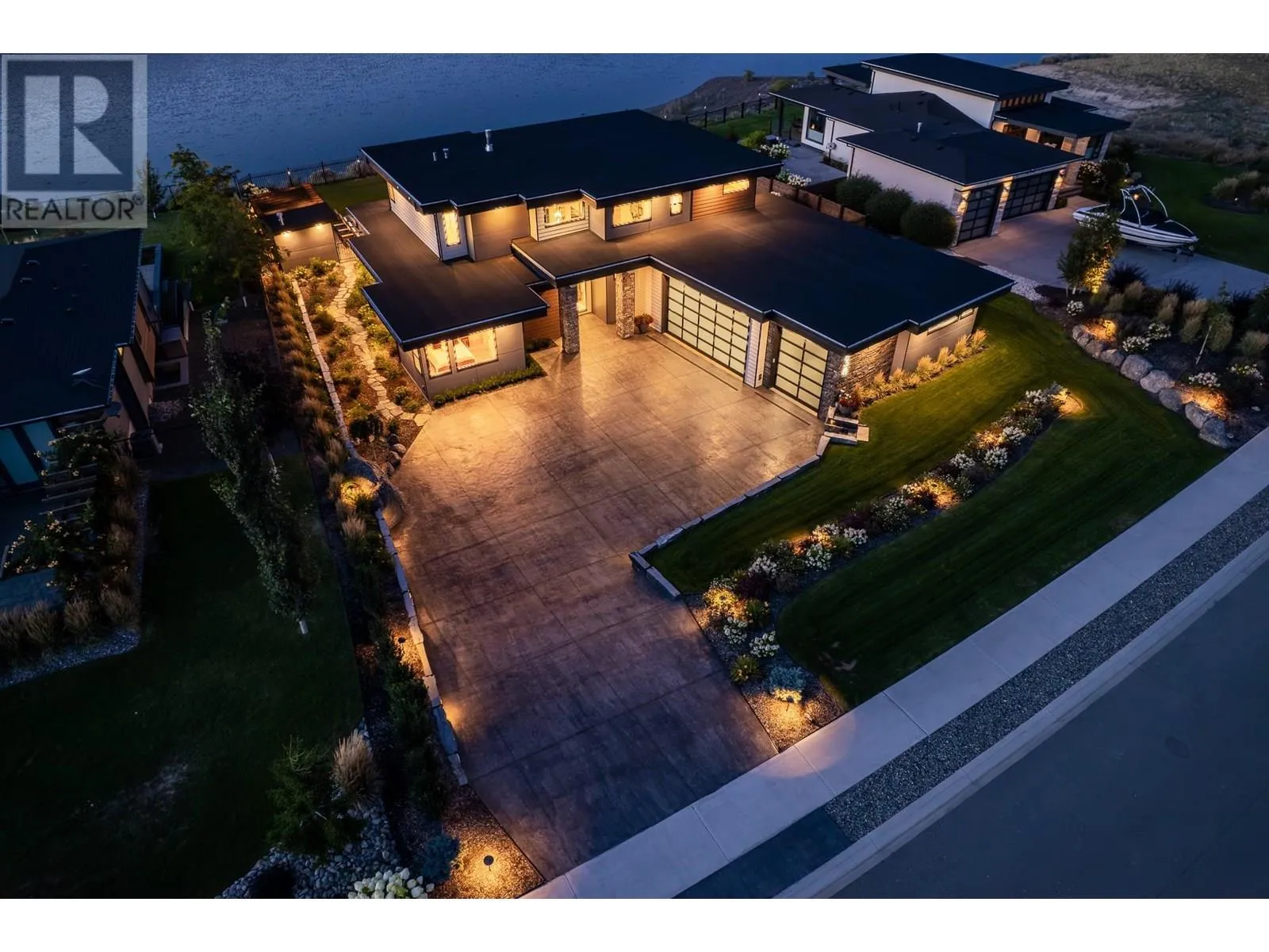 House for rent: 338 Rue Cheval Noir, Kamloops, British Columbia V1S 0G2