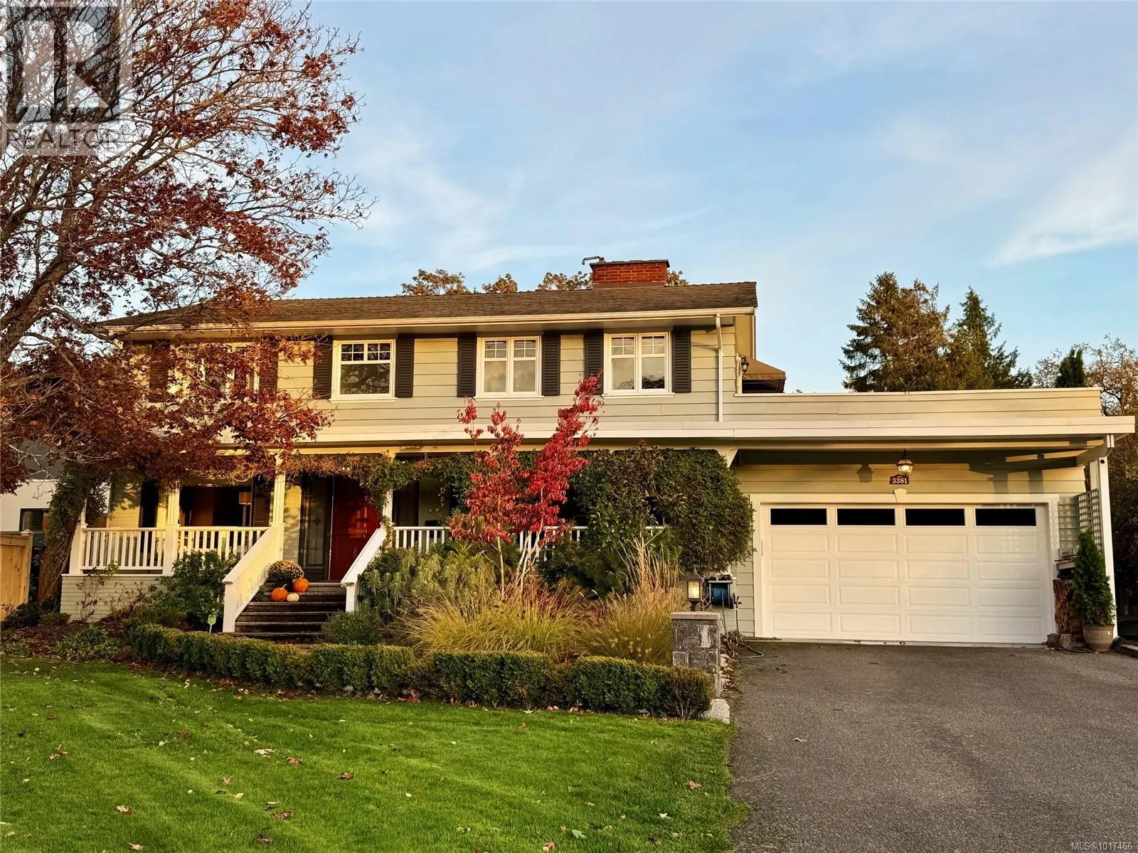 House for rent: 3381 Woodburn Ave, Oak Bay, British Columbia V8P 5B8