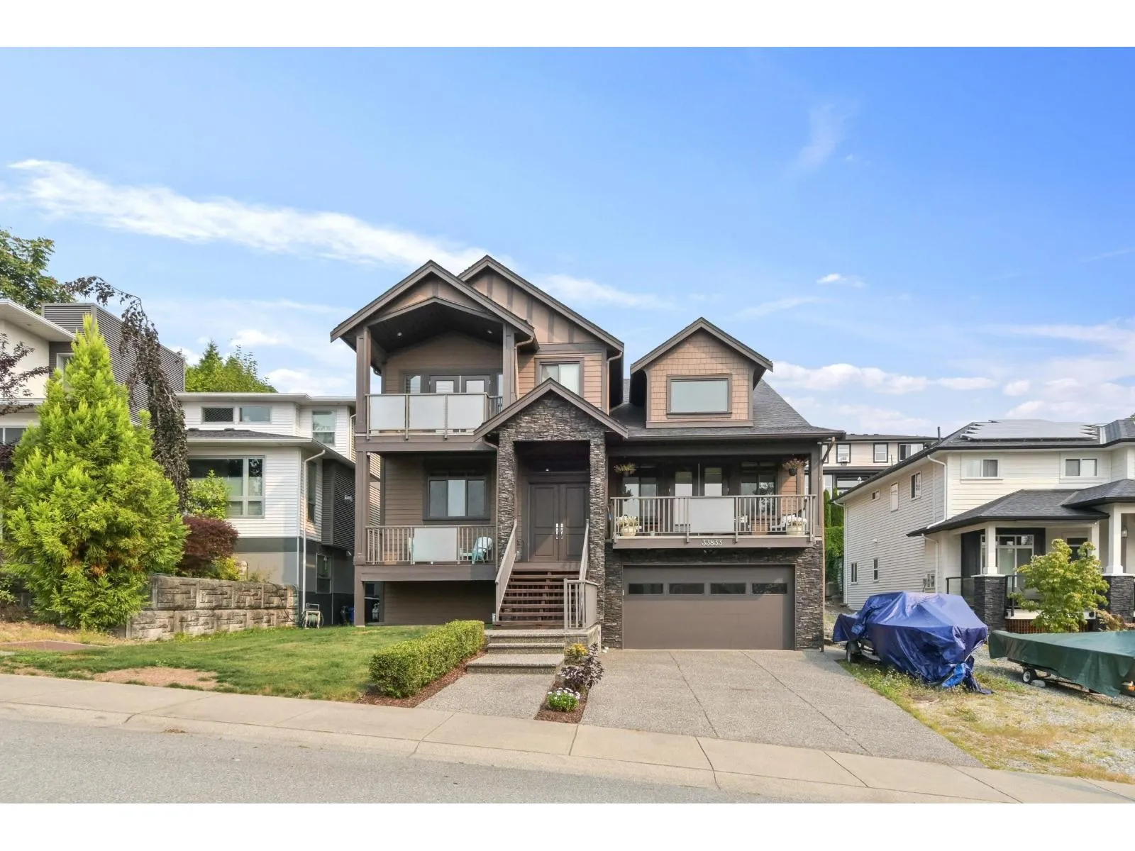 House for rent: 33833 Knight Avenue, Mission, British Columbia V2V 7C7