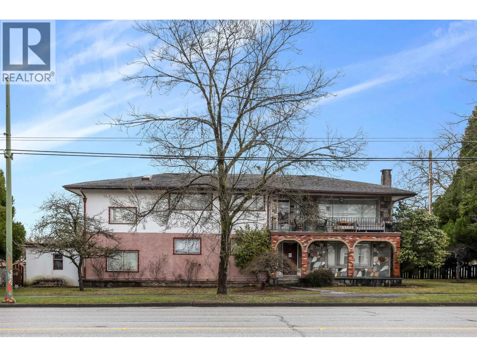 House for rent: 3390 Nanaimo Street, Vancouver, British Columbia V5N 5G6