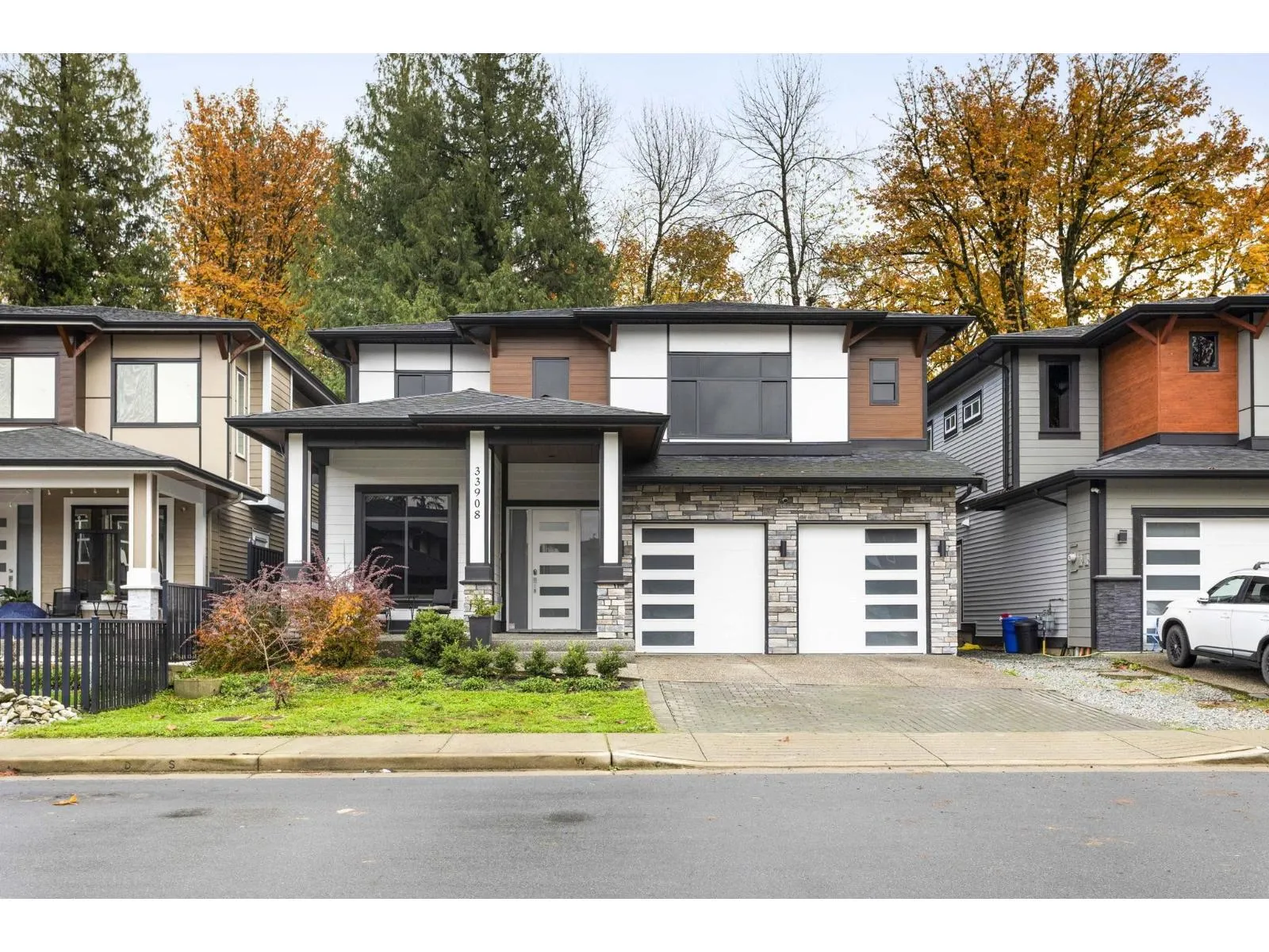 House for rent: 33908 Tooley Place, Mission, British Columbia V2V 0G5