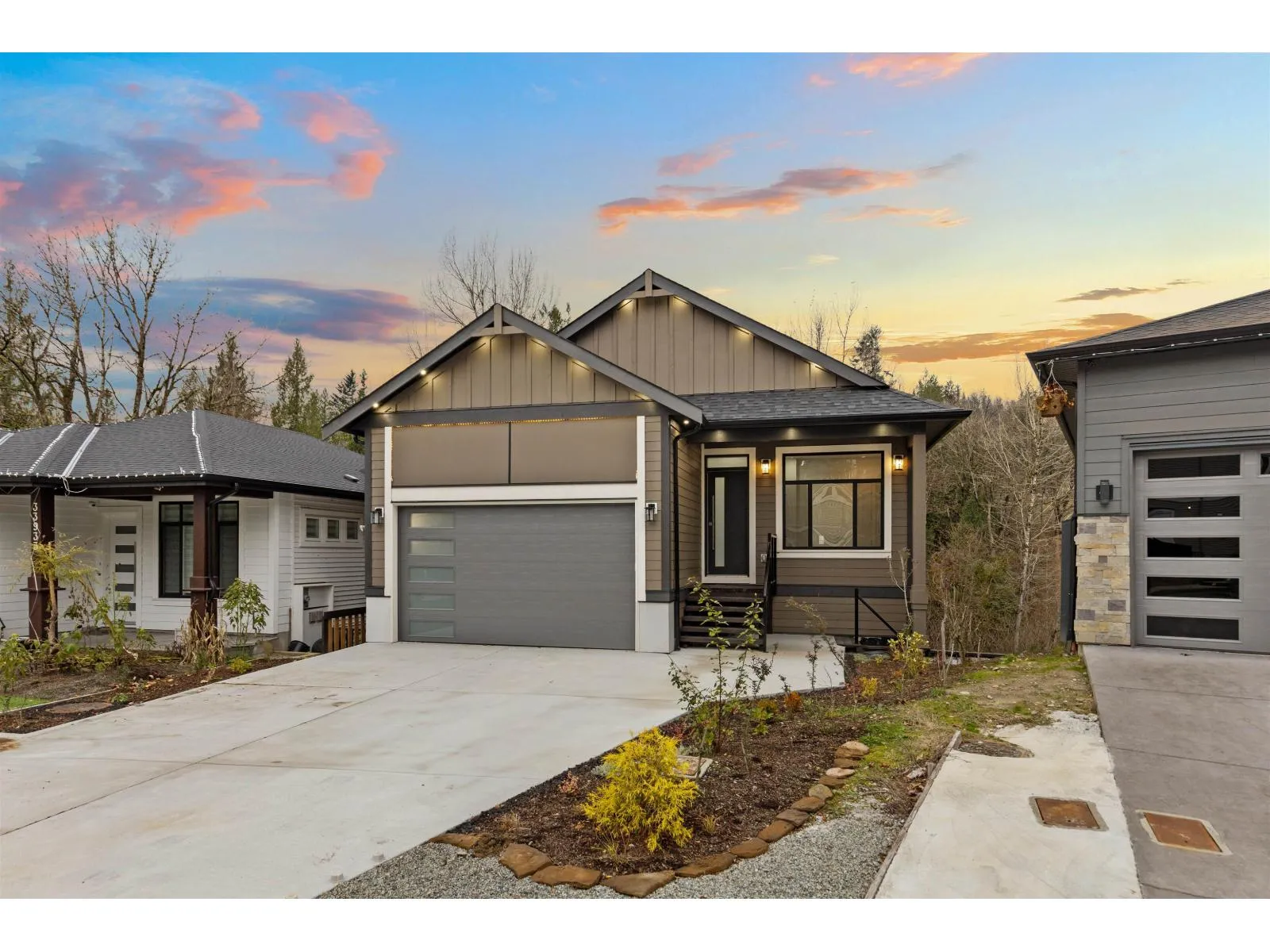 House for rent: 33941 Prentis Avenue, Mission, British Columbia V2V 0G5