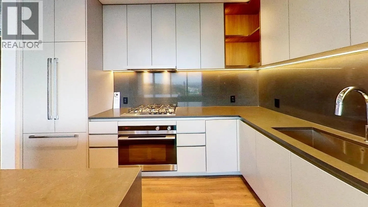 Apartment for rent: 33xx 720 Farrow Street, Burnaby, British Columbia V3J 0P3