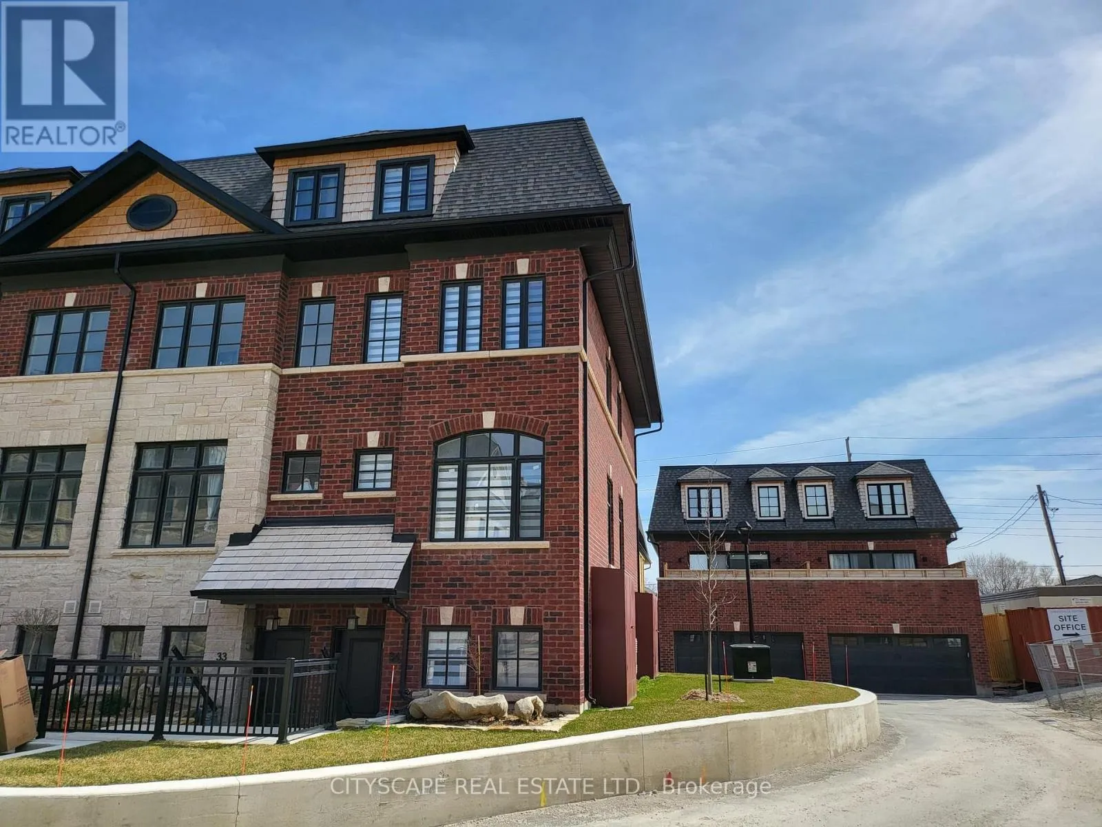 Row / Townhouse for rent: 34 - 20 Lunar Crescent, Mississauga, Ontario L5M 2R5