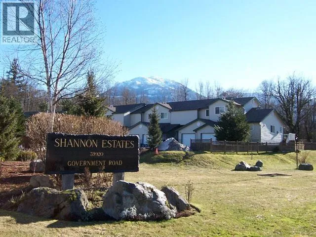 Row / Townhouse for rent: 34 39920 Government Road, Squamish, British Columbia V8B 0G5