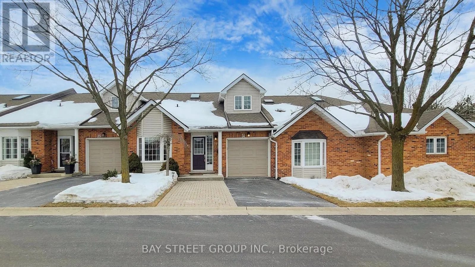 Row / Townhouse for rent: 34 - 810 Golf Links Road, Hamilton, Ontario L9K 1J7