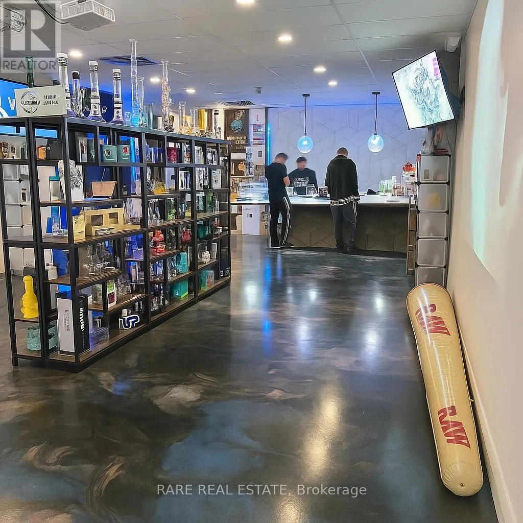 34 Avondale Boulevard, Brampton, Ontario L6T 1H3