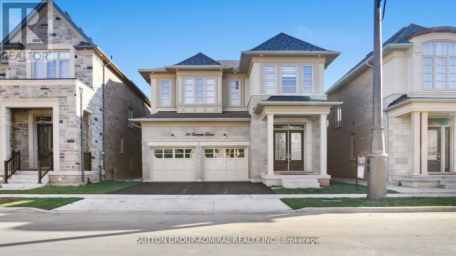 House for rent: 34 Carnegie Drive, Oakville, Ontario L6H 0V8