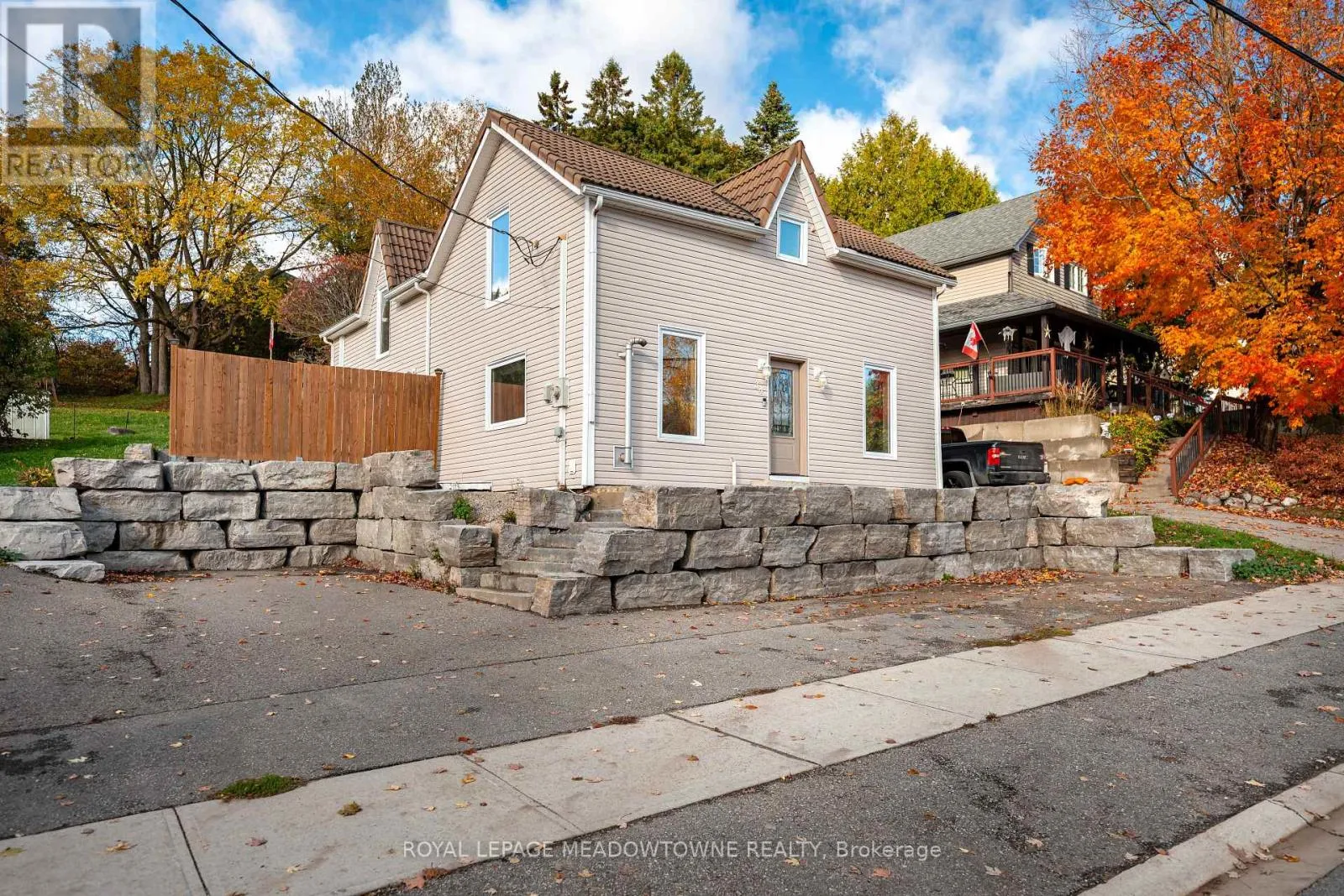 House for rent: 34 Crozier Street, East Luther Grand Valley, Ontario L0N 1G0