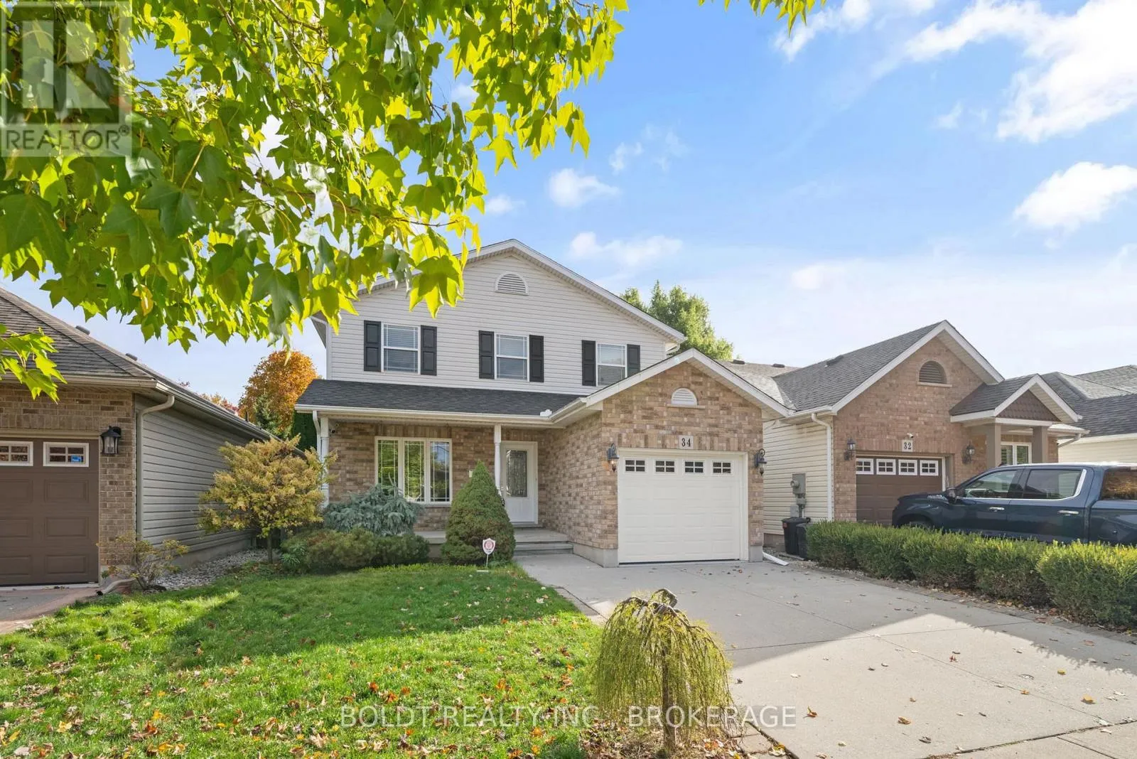 House for rent: 34 Fitzgerald Street E, St. Catharines, Ontario L2R 0A4