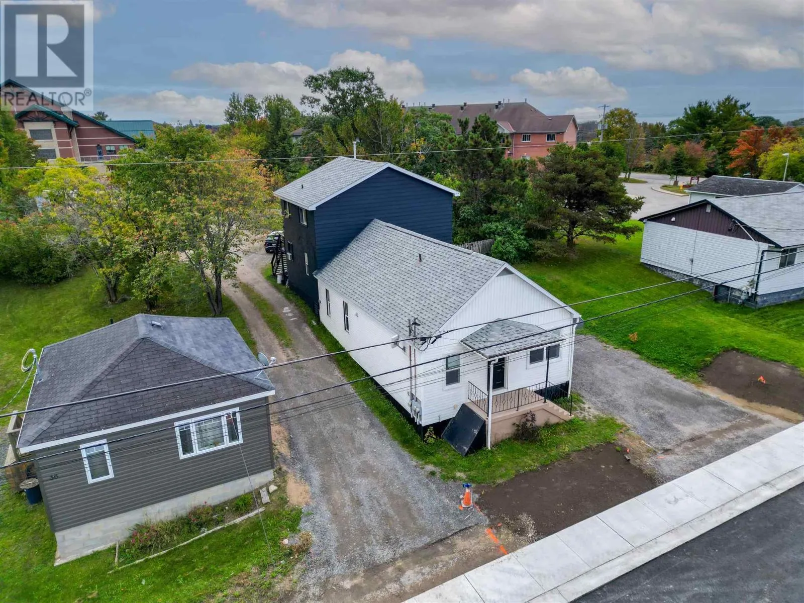 Multi-Family for rent: 34 Huron St, Blind River, Ontario P0R 1B0