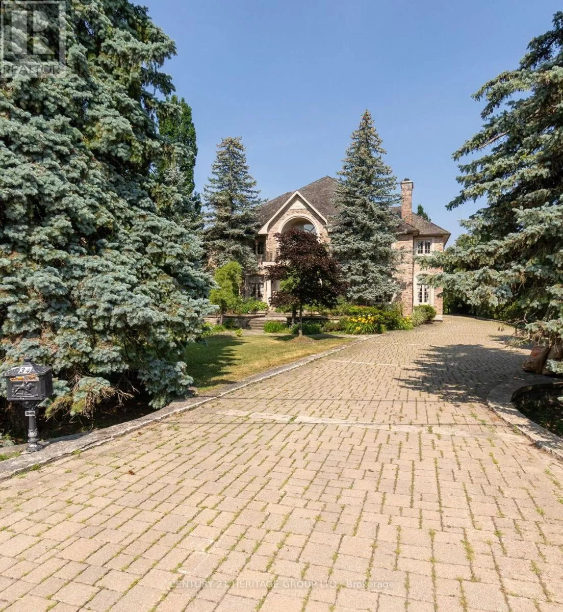 House for rent: 34 Maryvale Crescent, Richmond Hill, Ontario L4C 6P8