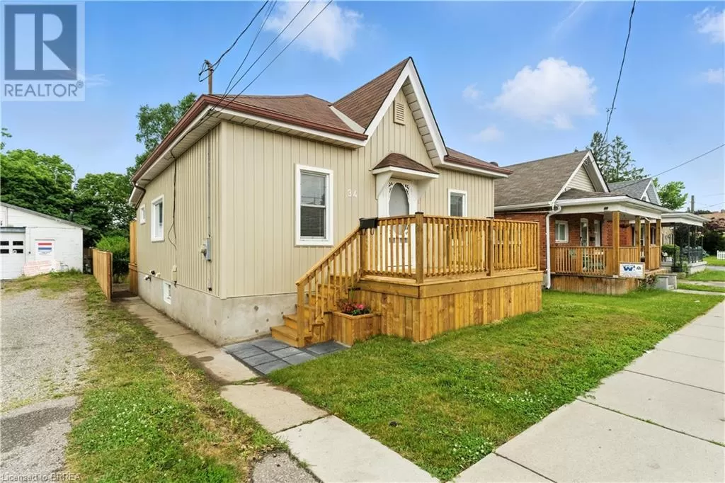 House for rent: 34 North Park Street, Brantford, Ontario N3R 4J6