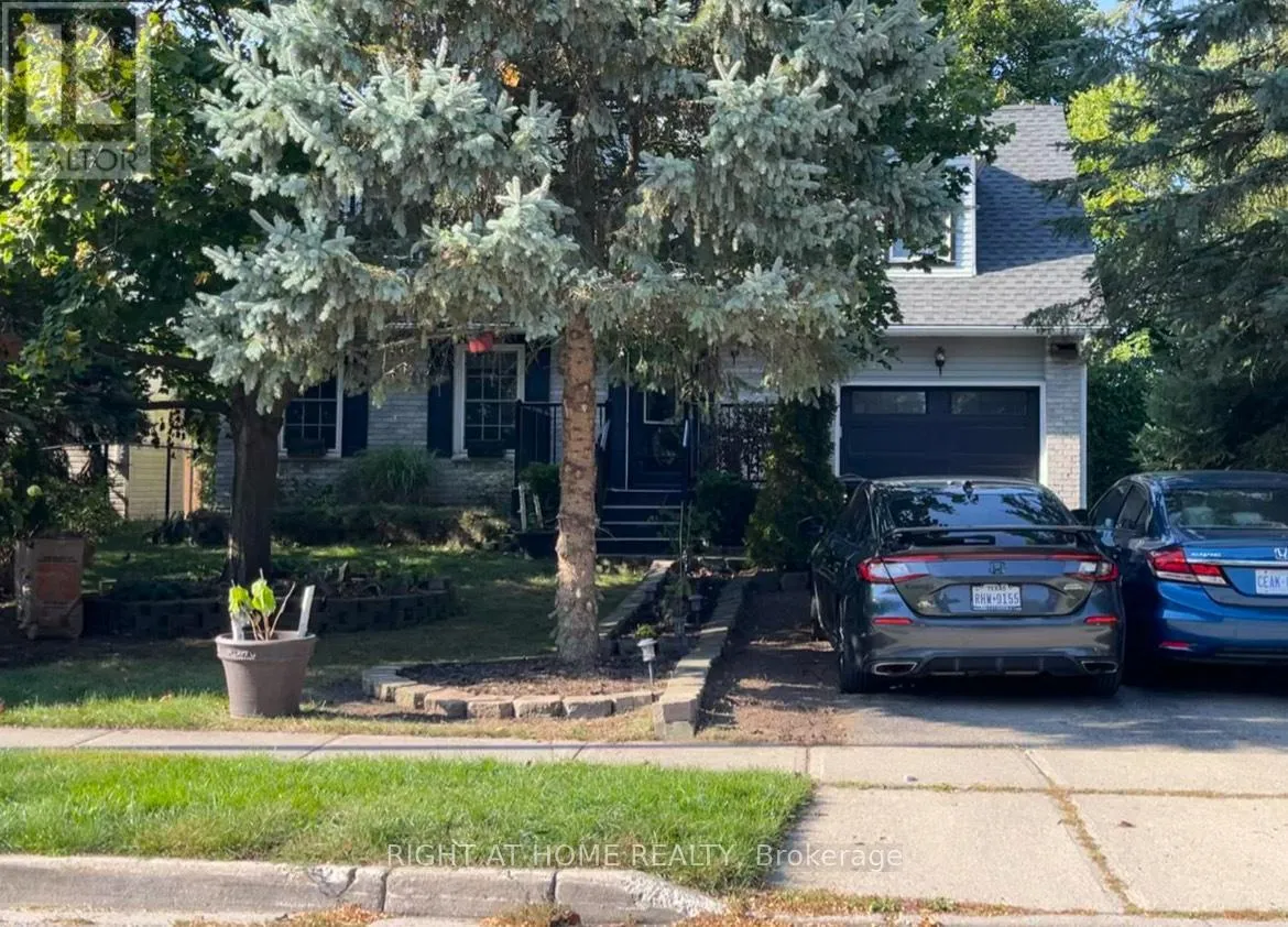 House for rent: 34 Peachtree Crescent, Cambridge, Ontario N1S 4W5