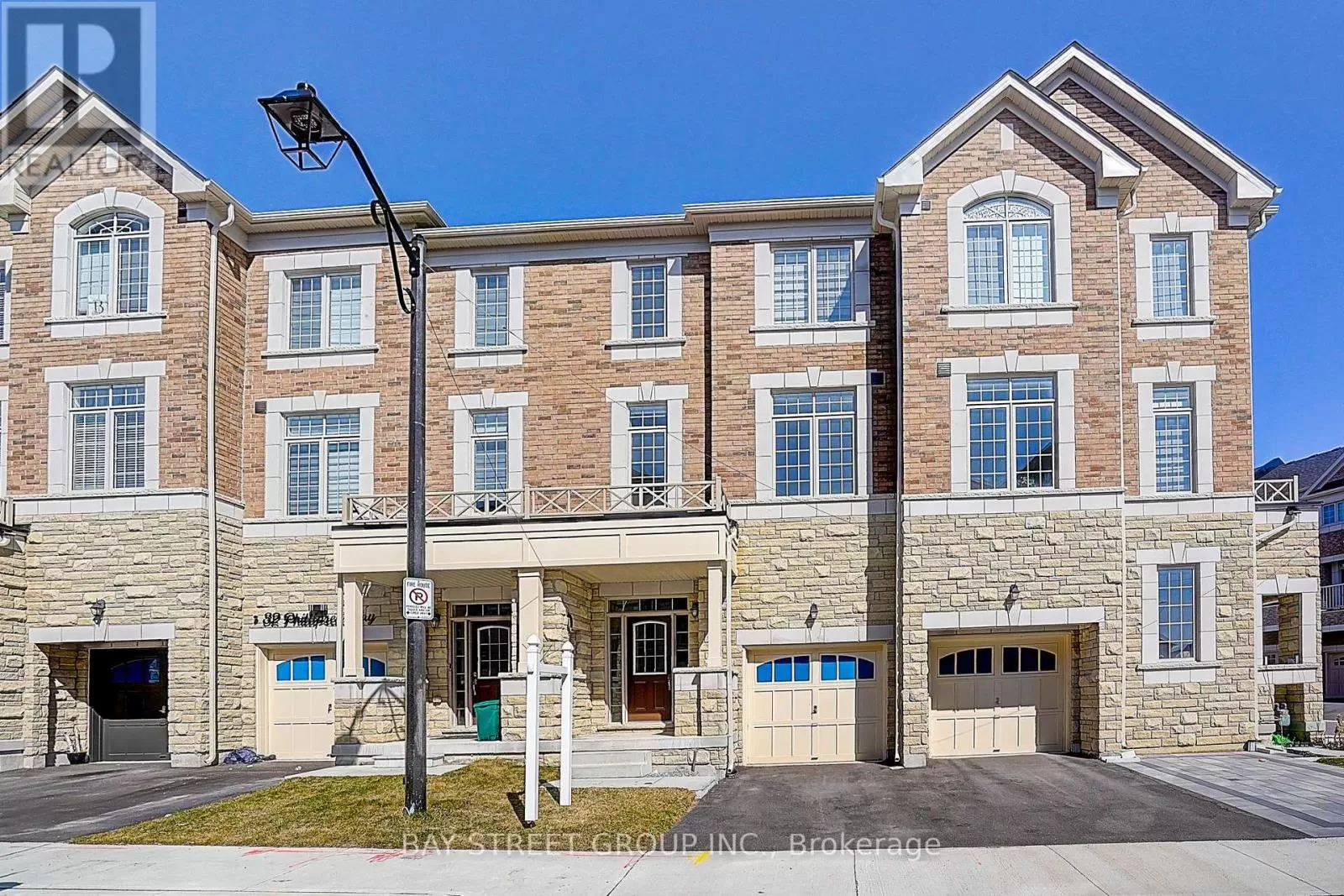 Row / Townhouse for rent: 34 Phillipsen Way, Markham, Ontario L3S 0E9