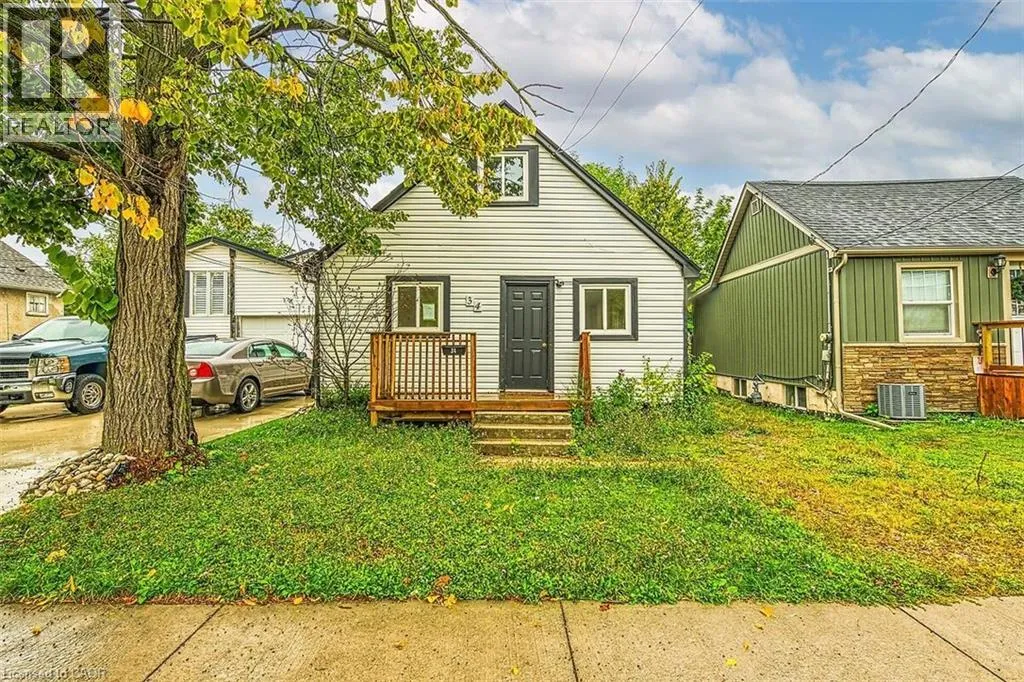 House for rent: 34 Rykert Street, St. Catharines, Ontario L2S 1Z1