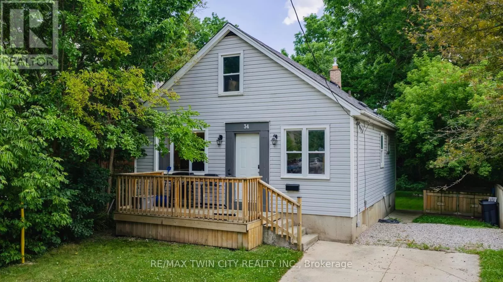 House for rent: 34 Saunby Street, London North, Ontario N6G 1A3