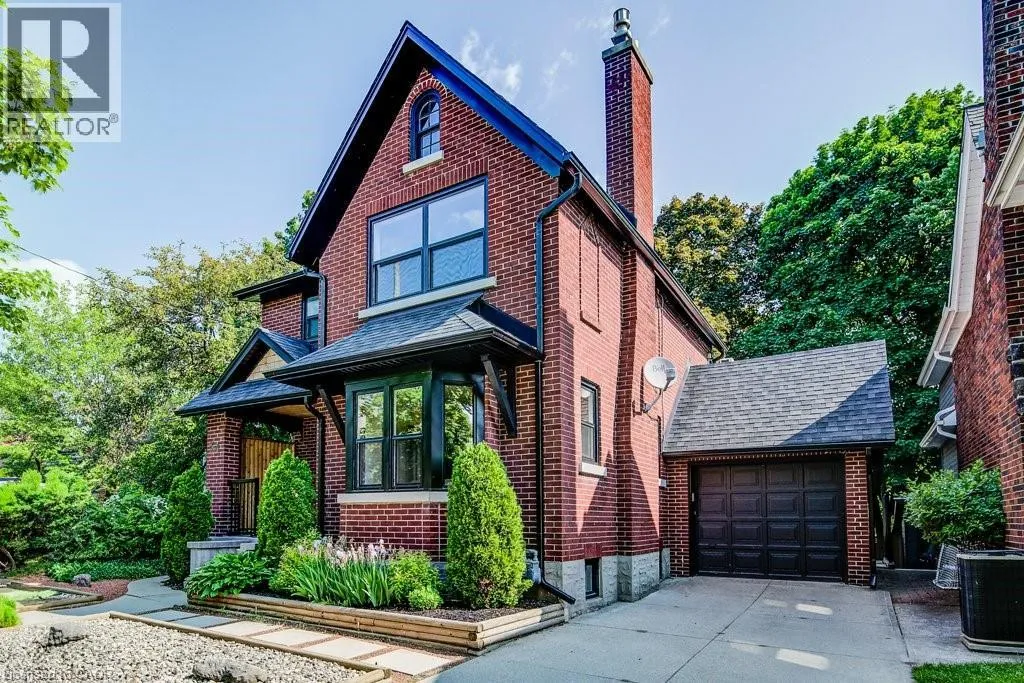 House for rent: 34 Severn Avenue, Kitchener, Ontario N2M 2V2