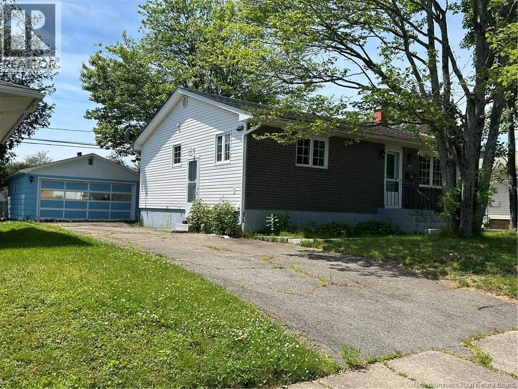 House for rent: 34 Smith Street, Moncton, New Brunswick E1C 8G2