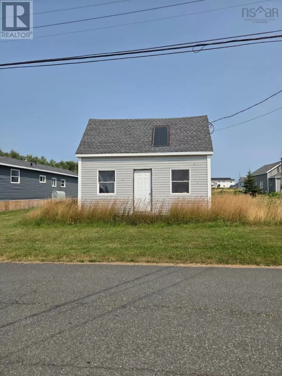 House for rent: 34 Young Street, Sydney Mines, Nova Scotia B1V 1V5