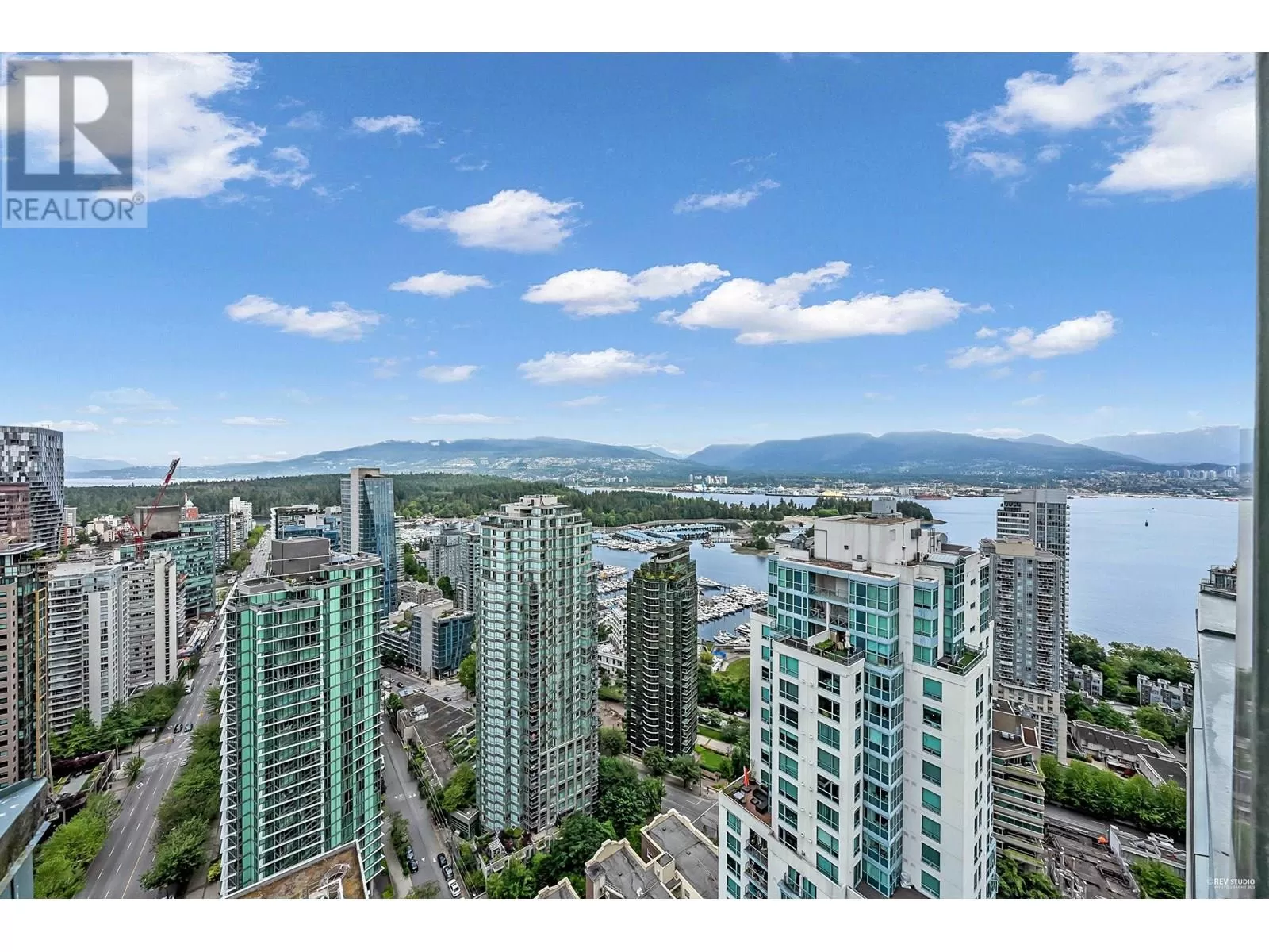 Apartment for rent: 3402 1239 W Georgia Street, Vancouver, British Columbia V6E 4R8