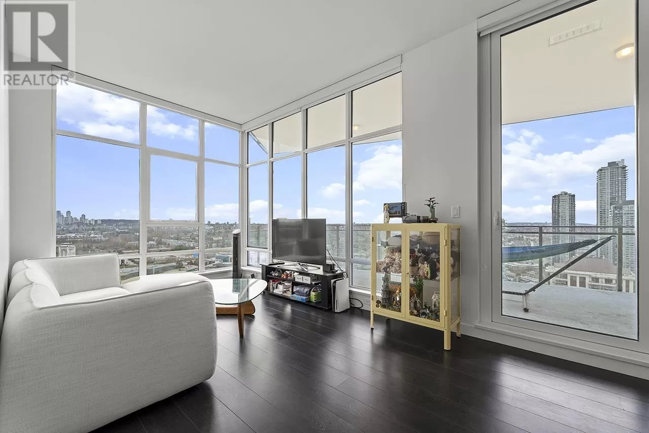 Apartment for rent: 3408 2085 Skyline Court, Burnaby, British Columbia V5C 0M6