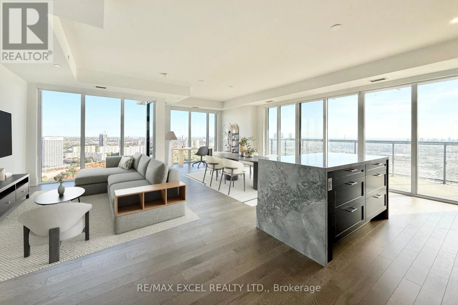 Apartment for rent: 3409 - 30 Inn On The Park Drive, Toronto, Ontario M3C 0P8