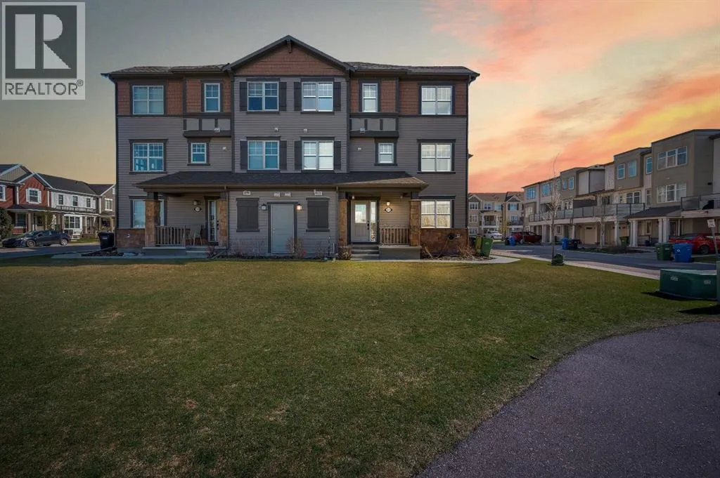 Row / Townhouse for rent: 341 Cityscape Court Ne, Calgary, Alberta T3N 0W5