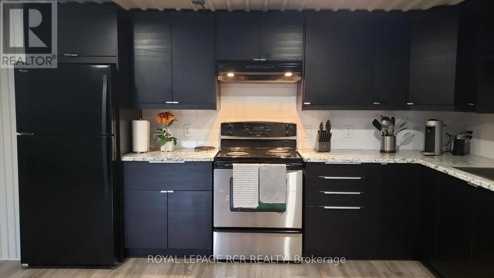 Other for rent: 341 Queensville Side Road, East Gwillimbury, Ontario L9N 0E9