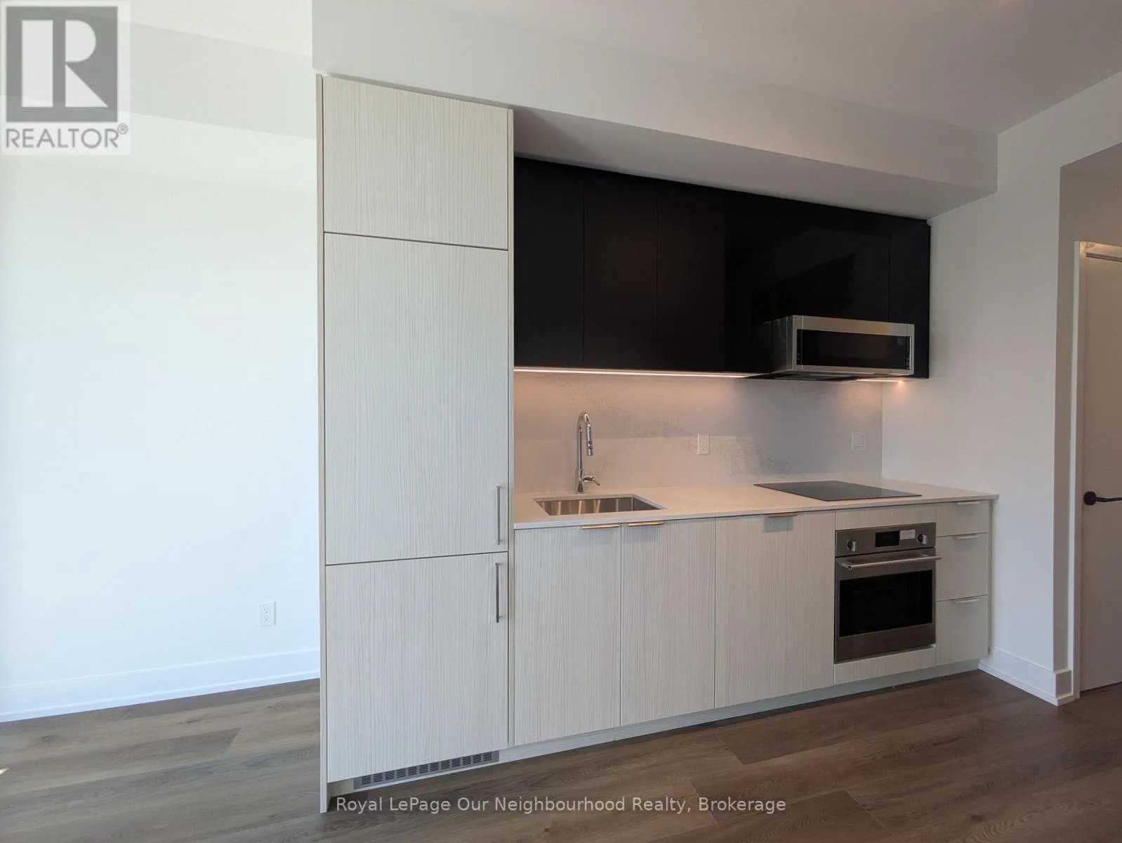 Apartment for rent: 3412 - 308 Jarvis Street, Toronto, Ontario M5B 0E3