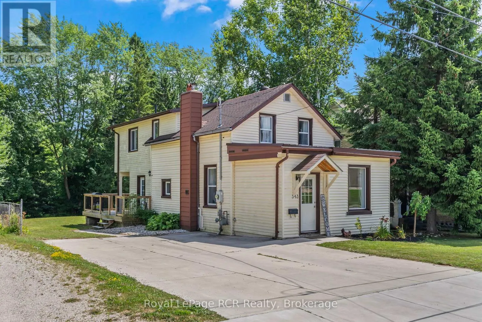 House for rent: 343 10th Avenue, Hanover, Ontario N4N 2N4